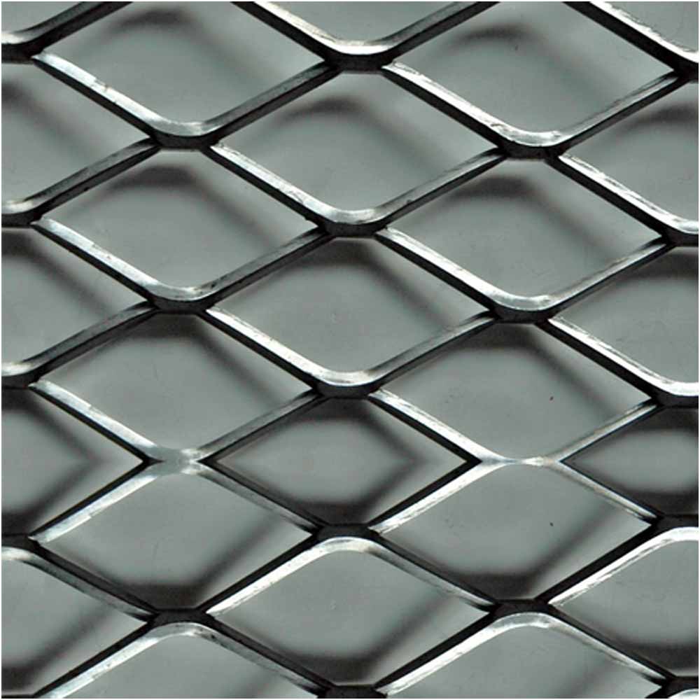Expanded Metal Wire Mesh Opening Hot Rolled Mild Steel Fencing with Polished Surface Defence Application Roll Packaging  Manufacturers in Selakui